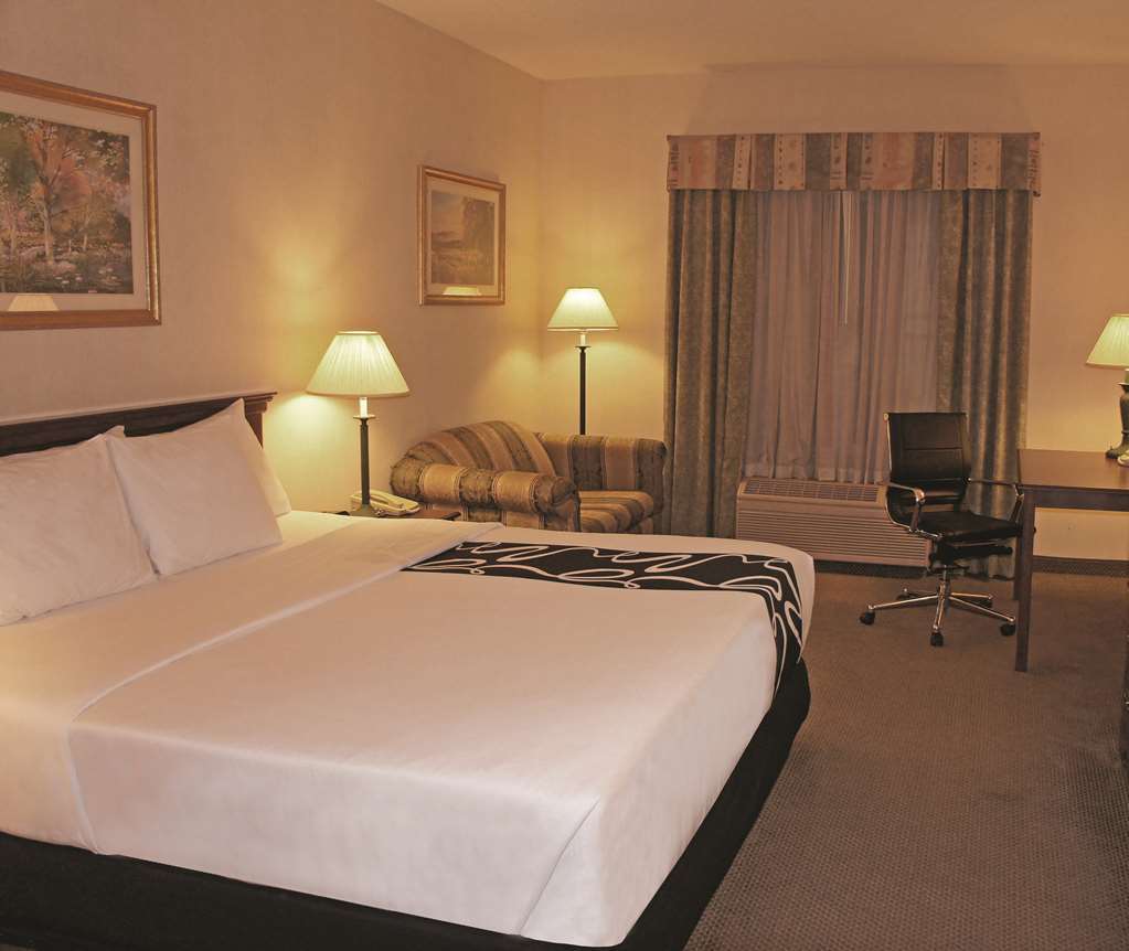 La Quinta By Wyndham Fairfield - Napa Valley Room photo